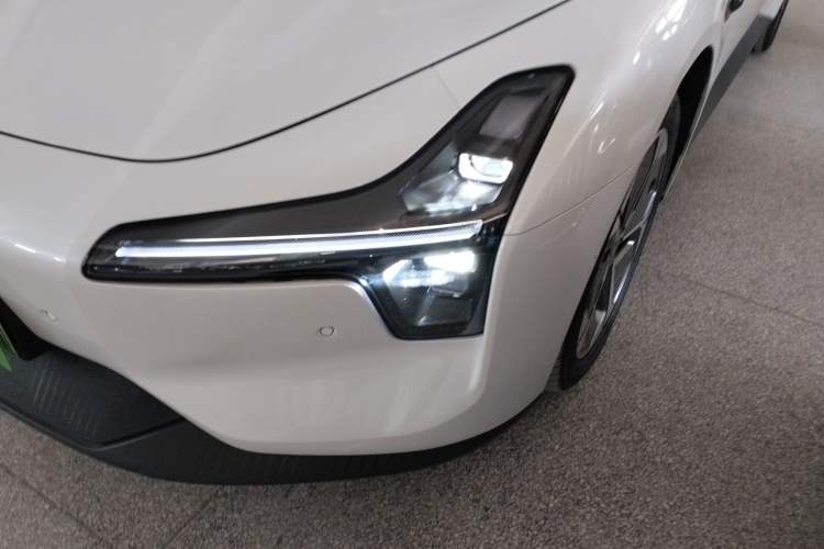 Used XPeng MONA M03 2024 620 with Ultra-Long Range