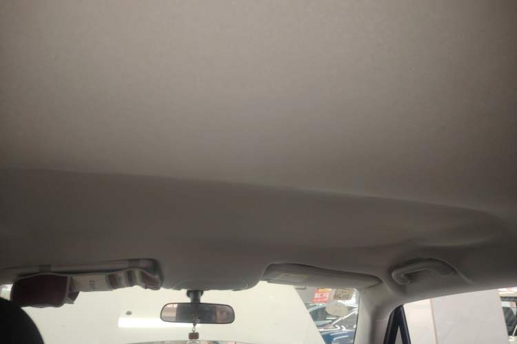 Used  Renegade 2017 180T Automatic Kinetic Edition+
