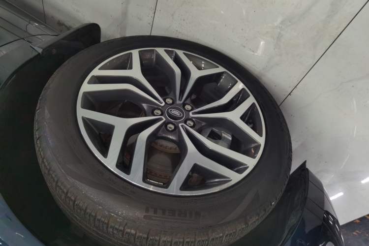 Used Land Rover Range Rover Evoque 2020 249 PS R-DYNAMIC SE Sport Technology Edition
