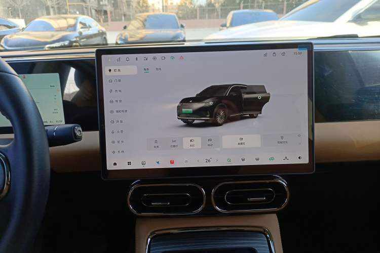 Used Leapmotor C11 2024 All-Electric 580 Luxury Edition
