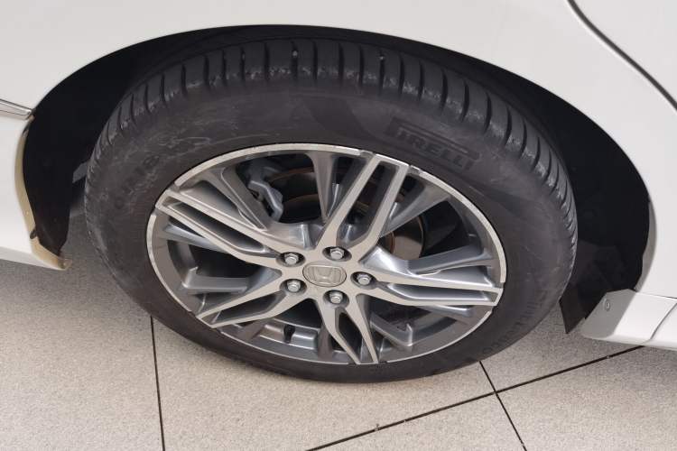 Used Honda Elysion 2019 2.0L Hybrid Supreme Edition
