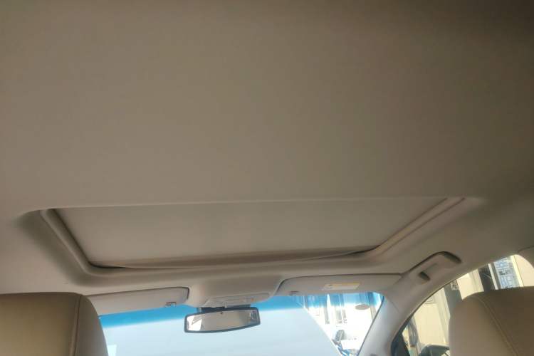 Used Buick GL8 2018 28T Luxury Model China VI Standard