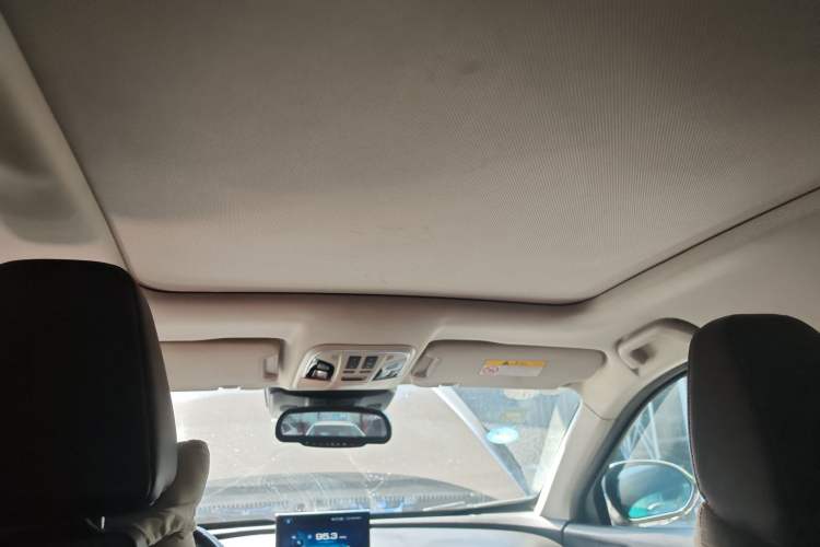 Used Wey VV7 2017 2.0T Ultra-Luxury Version
