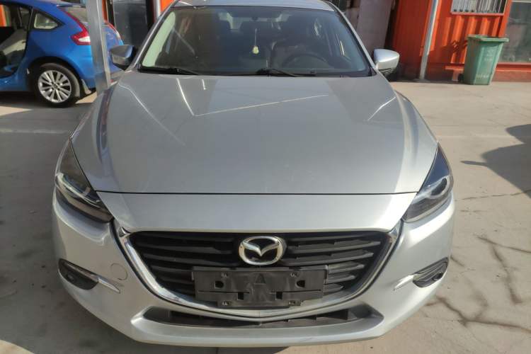 Used Mazda Mazda 3 Axela 2017 Sedan 1.5L Automatic Luxury Model Emission Standard China V
