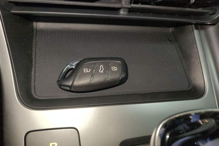 Used Roewe RX5 New Energy 2023 eRX5 Super Hybrid Prestige Edition
