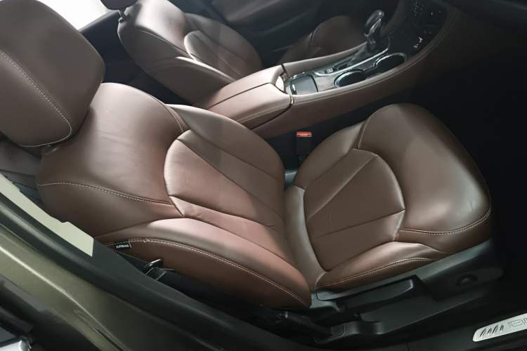 Used Buick Envision 2014 28T Four-Wheel Drive Elite Model
