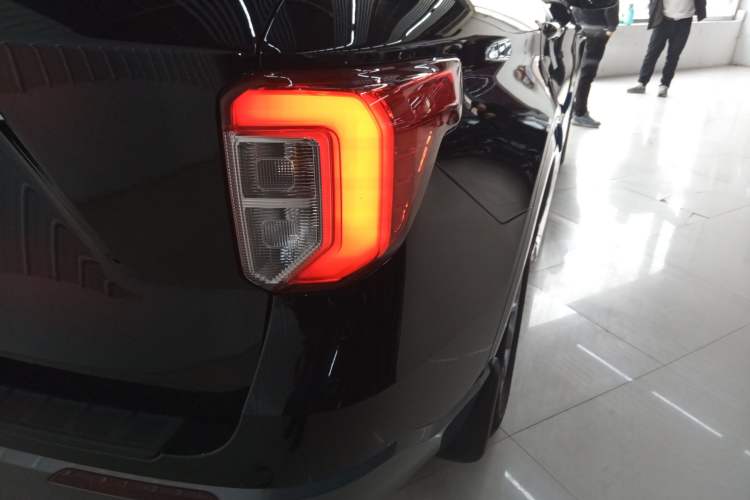 Used Ford Explorer 2020 EcoBoost 285 4x4 Trend Edition 7-Seater
