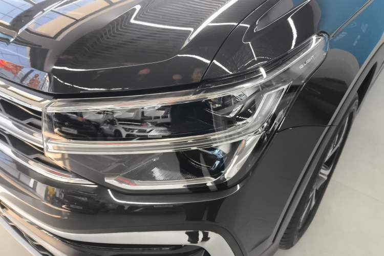 Used Volkswagen Tharu 2024 300TSI Two-Wheel-Drive Full Moon Edition