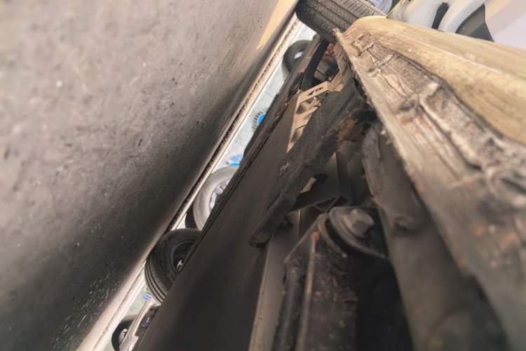 Used  Lumin 2023 301km Honey Dew Edition
