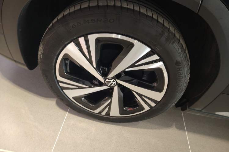 Used Volkswagen ID.6 CROZZ 2022 Long-Range PRO Edition
