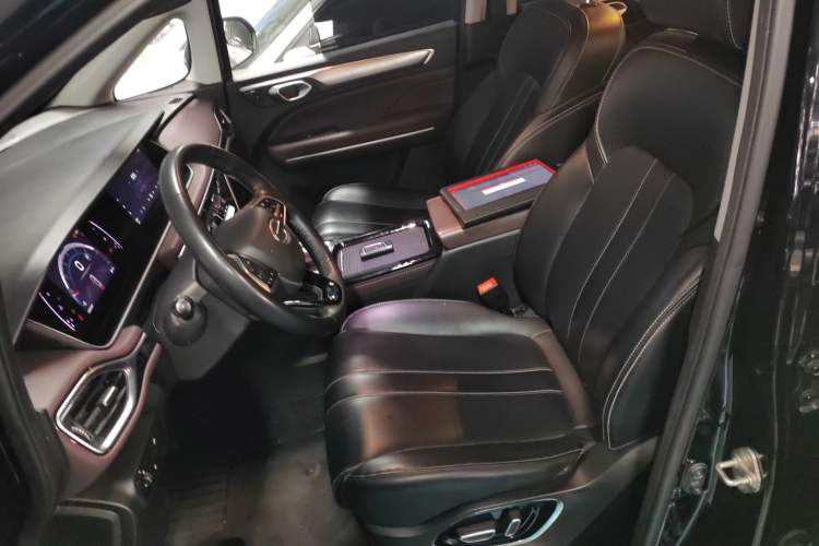 Used GAC Trumpchi M6 2023 PRO 270T DCT Luxury Edition
