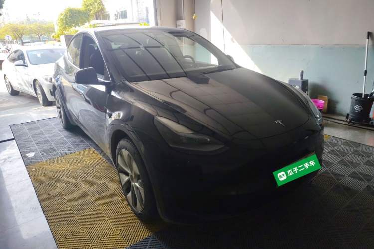 Used Tesla Model Y 2022 Rear-Wheel-Drive Version
