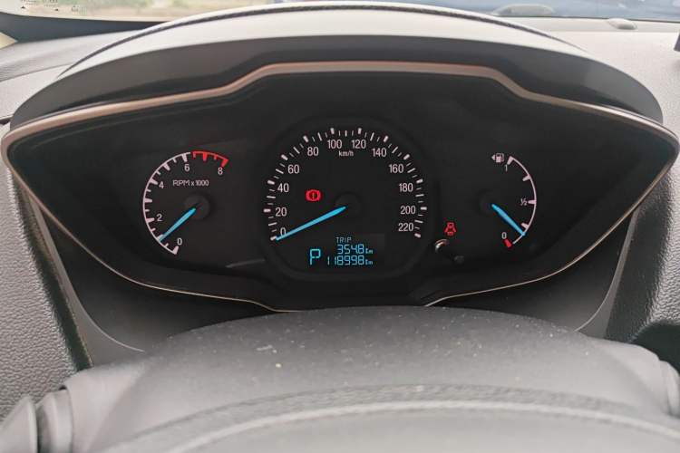 Used Ford Escort 2015 1.5L Automatic Comfort Model
