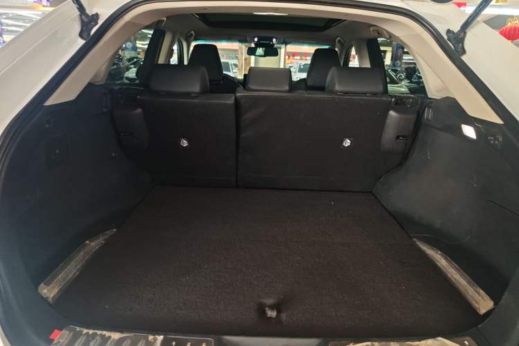 Used Toyota Harrier 2023 2.0L CVT Two-Wheel Drive Deluxe Edition