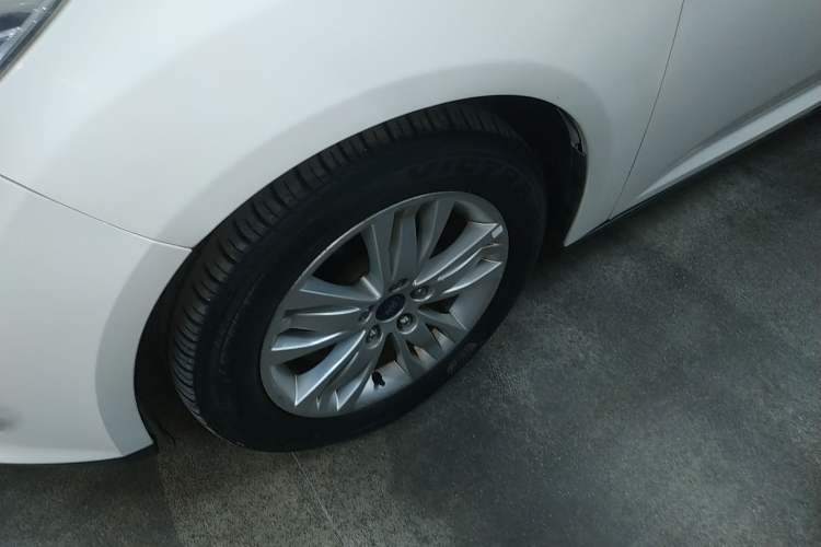 Used Ford Focus 2012 Sedan 1.6L Automatic Comfort Model