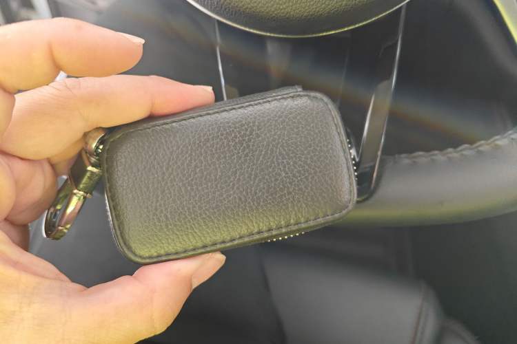 Used BYD Tang New Energy 2018 DM 2.0T All-Wheel Drive Smart Connectivity Luxury Model 7 Seats China V Emission Standard