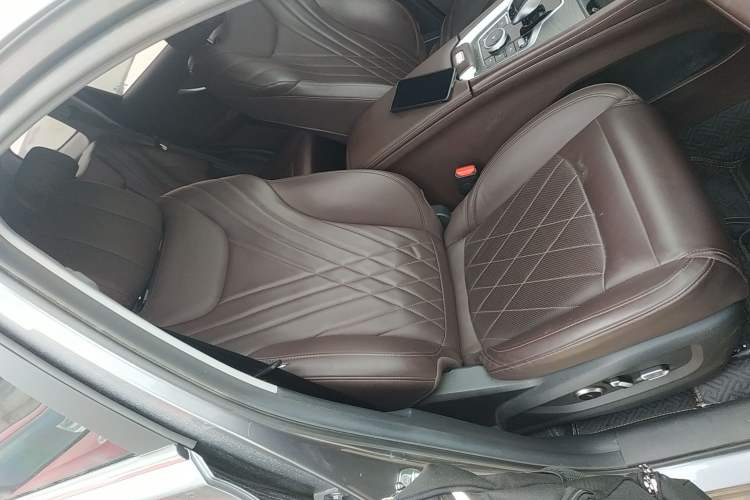 Used Chery Tiggo 8 PRO 2024 Champion Edition 290T Two-Wheel Drive Peak Version 7 Seats