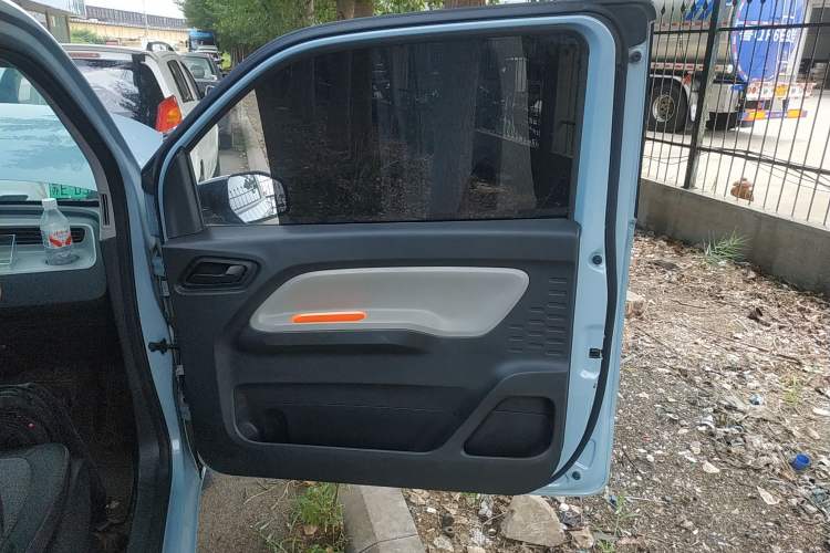 Used Wuling Hongguang MINIEV 2022 Easy Version Lithium Iron Phosphate
