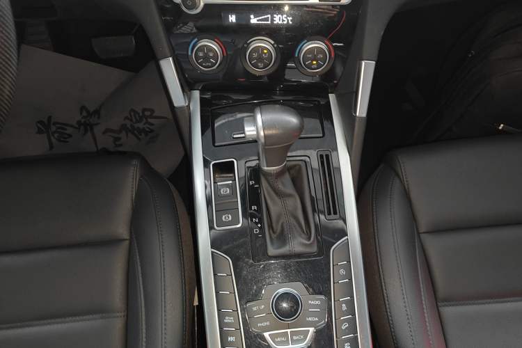 Used Haval H7 2017 Red-Label H7 2.0T Automatic Elite Model