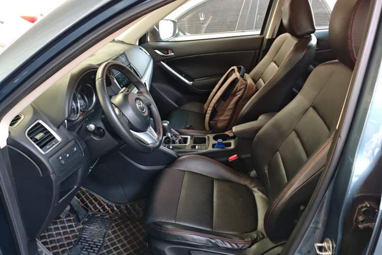 Used Mazda CX-5 2015 2.0L Automatic Two-Wheel Drive Urban Version