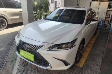 Used Lexus ES 2020 200 Excellence Edition