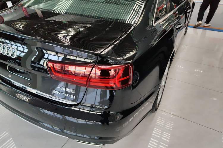 Used Audi A6L 2018 30th Anniversary Edition 35 TFSI Fashion Model
