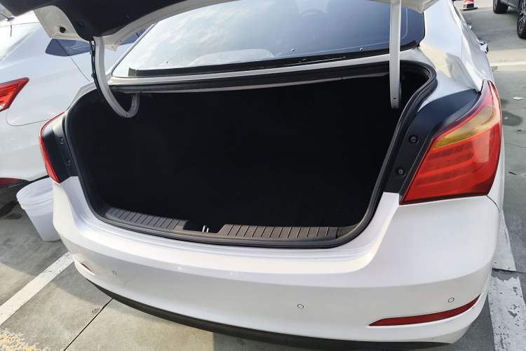 Used Hyundai Mistra 2014 1.8L Automatic Deluxe DLX Model