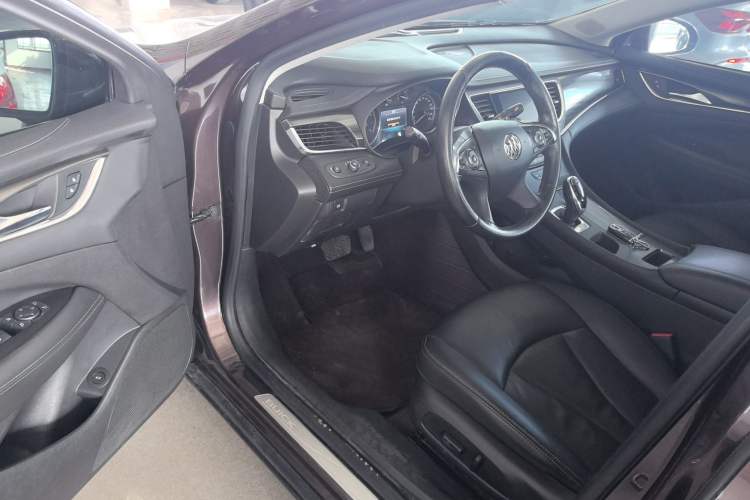 Used Buick LaCrosse 2018 20T Elite Edition

