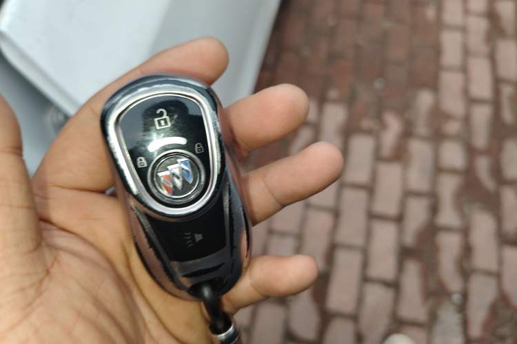 Used Buick Verano 2023 Pro GS Hunter Wind Edition
