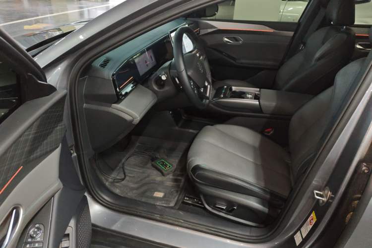 Used BYD Qin L 2025 EV 545KM Excellence Edition
