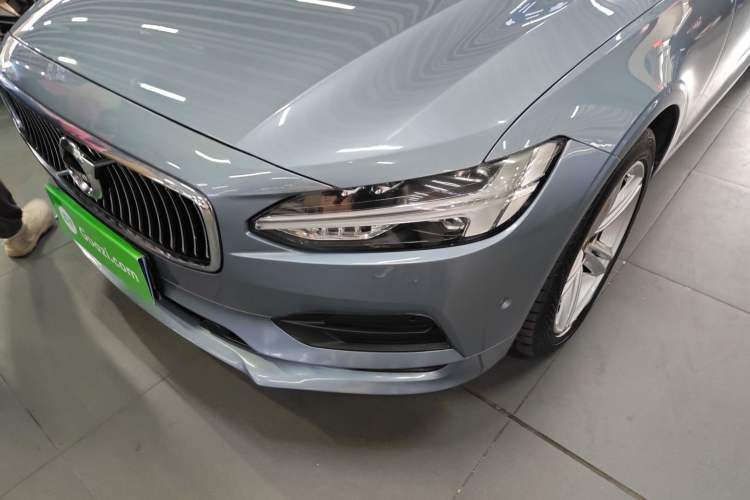 Used Volvo S90 2017 T4 Zhiyuan Edition