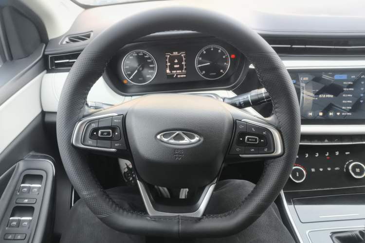 Used Chery Arrizo GX 2019 1.5T Manual New Dynamic Color Version China VI Standard