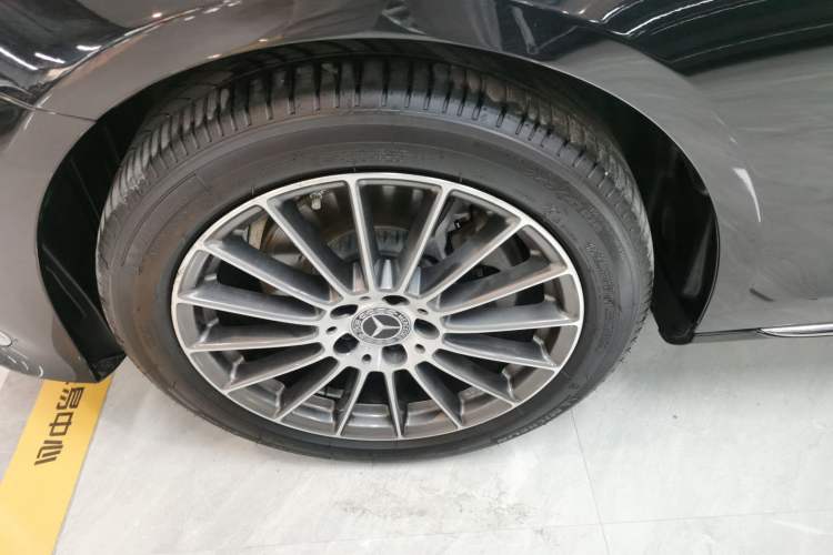 Used Mercedes-Benz E-Class 2022 E 260 L
