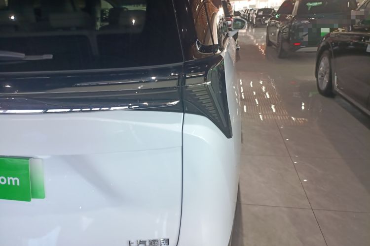 Used Buick GL8 New Energy 2024 Lu Zun Luxury Edition 7-Seater