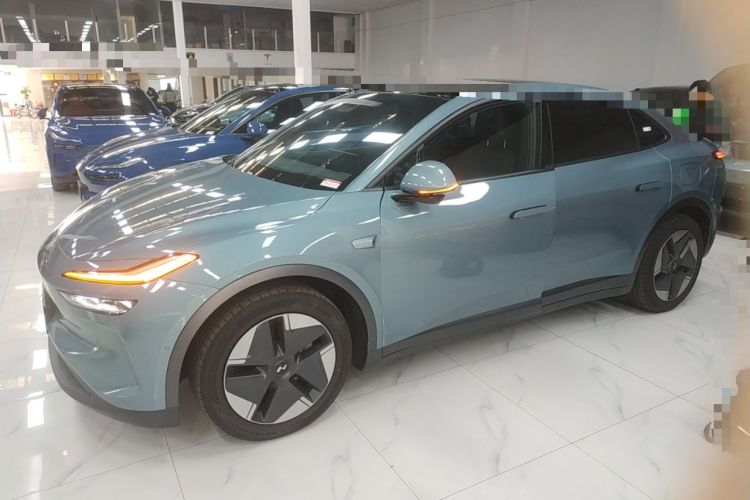 Used ONVO L60 2024 60 kWh Rear-Drive Version