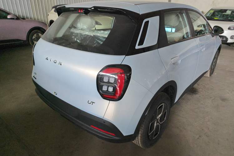 Used AION UT 2025 330 Starlight Edition