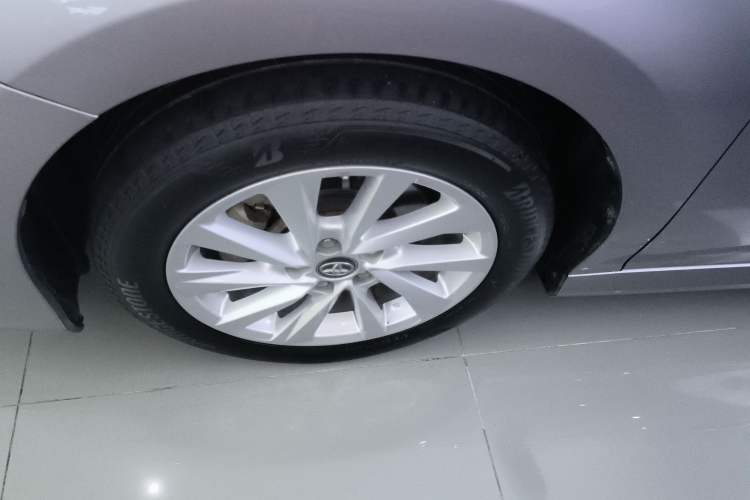 Used Toyota Camry 2021 2.0G Luxury Edition
