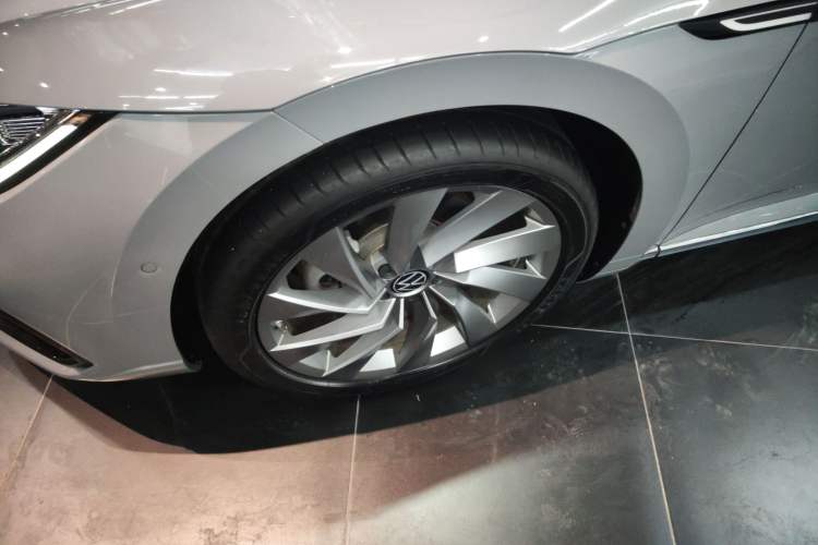 Used Volkswagen FAW-Volkswagen CC 2023 380TSI Striking Edition
