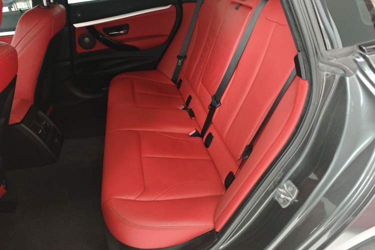 Used BMW 3 Series GT 2019 320i M Sport Night Edition
