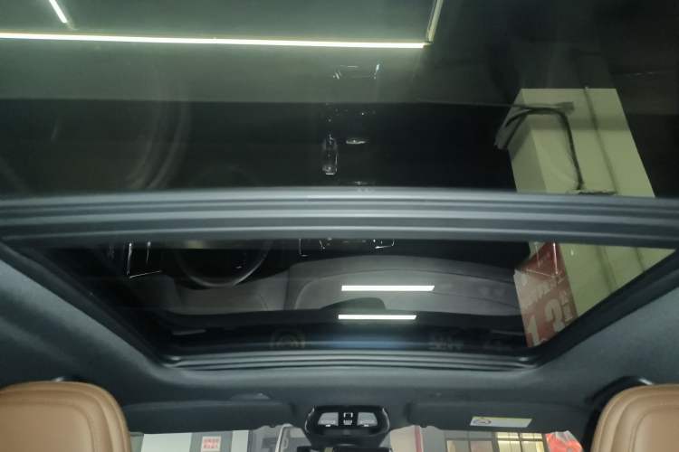 Used Volvo S90 New Energy 2024 Plug-in Hybrid Four-Wheel Drive Long-Range Luxury Smart Edition
