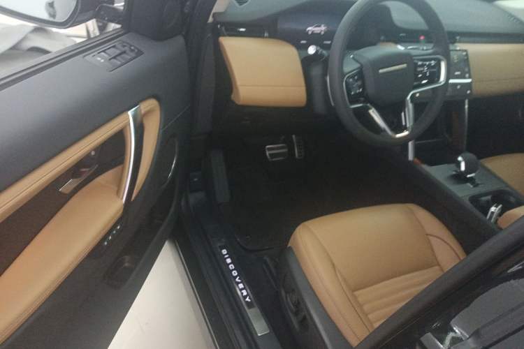 Used Land Rover Discovery Sport 2024 Luxury Custom Edition
