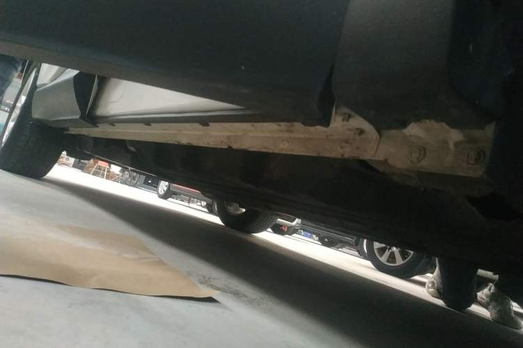 Used Ford Edge 2016 EcoBoost 245 Two-Wheel-Drive Titanium 5-Seater
