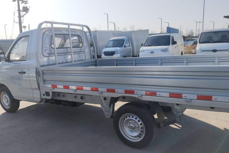 Used Ruichi EC71 2024 EC71L Cargo Pioneer I Model 41.85 kWh
