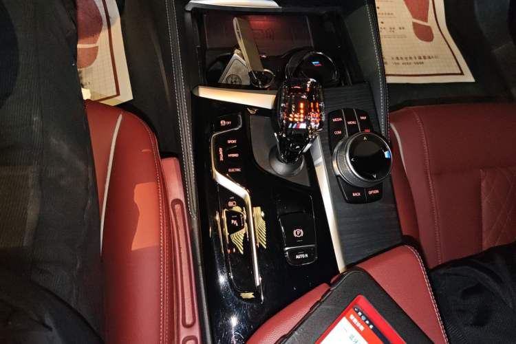 Used BMW 5 Series New Energy 2022 Second Facelift 535Le M Sport Package
