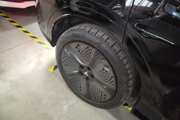 Used VOYAH COURAGE 2024 Four-Wheel Drive Global Edition