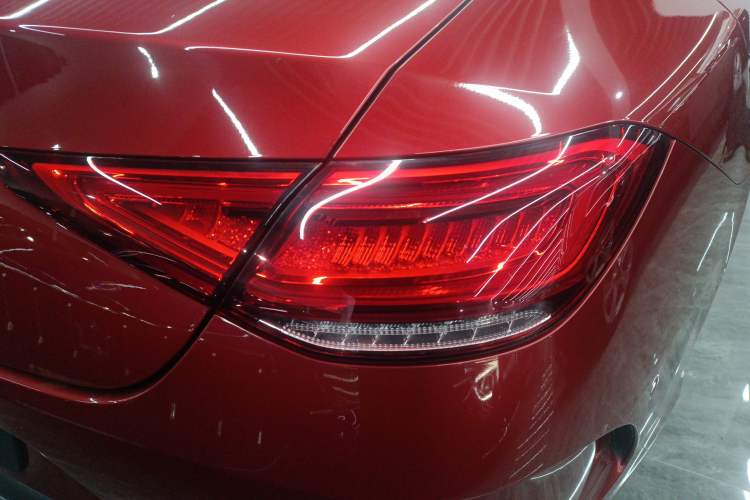 Used Mercedes-Benz CLS 2018 CLS 300 Luxury Model
