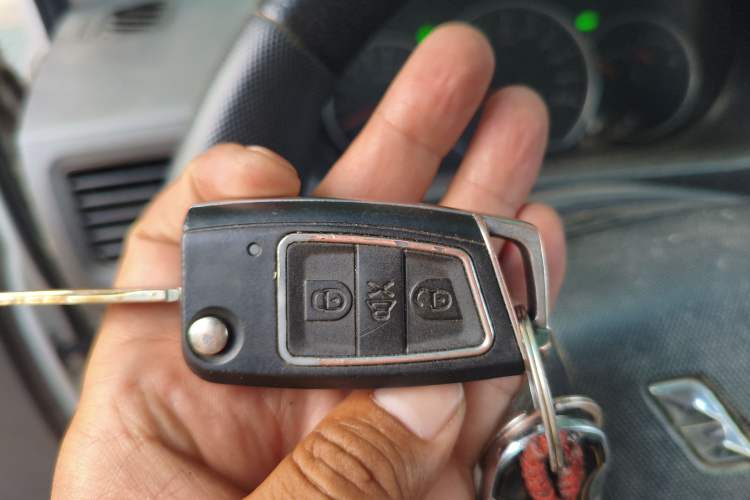 Used Wuling Hongguang 2014 1.5L S Standard Version