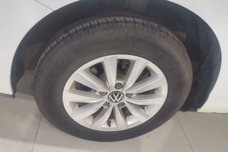 Used Volkswagen Lavida 2023 Revised 1.5L Automatic DeYi Edition