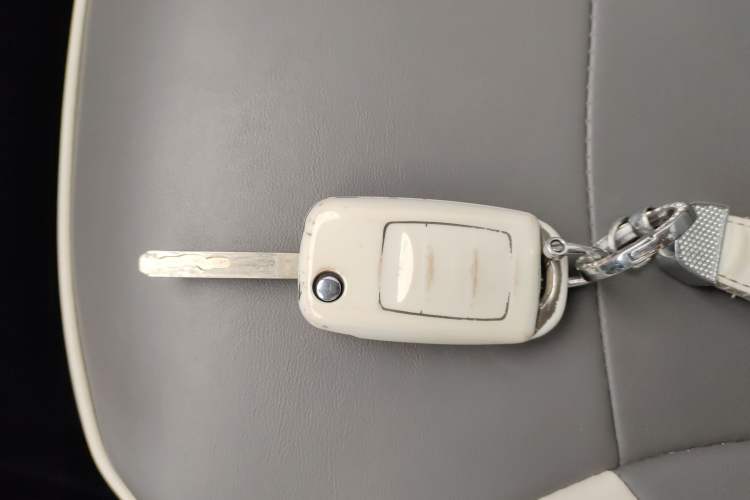 Used  Lumin 2024 205km Orange Wind Edition