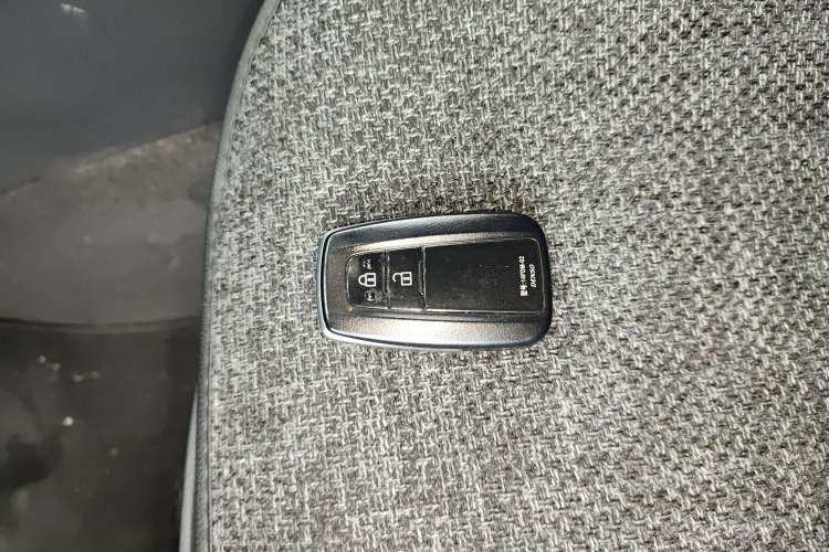 Used Toyota C-HR 2018 2.0L Leading Edition China VI